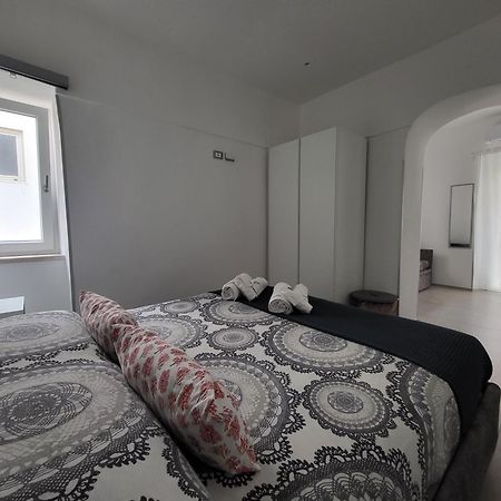 B&B Tra Le Vie Del Borgo Vieste Room photo